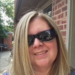 Meet your Posher, Ann-marie